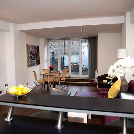 Apt 1, Trafalgar Square 1St Floor By Indigo Flats Londres Extérieur photo