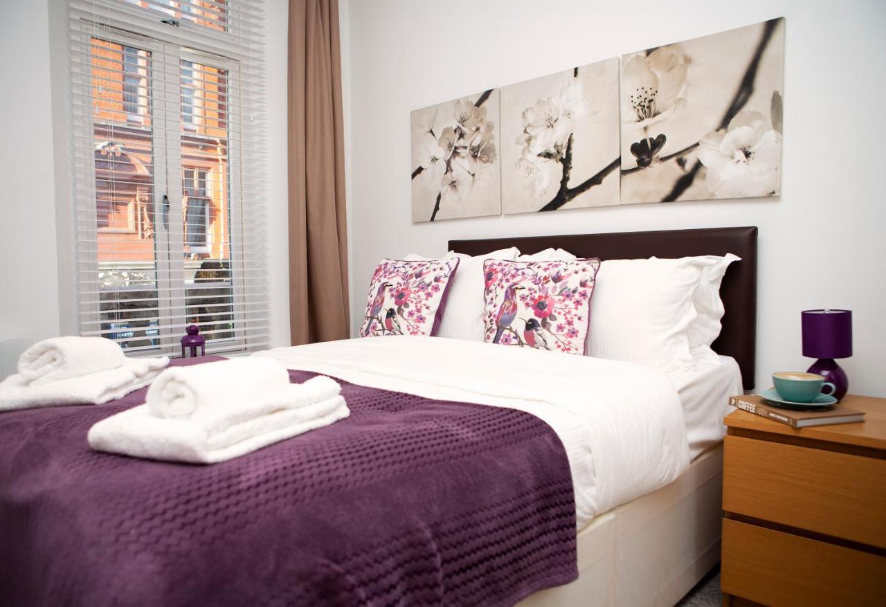 Apt 1, Trafalgar Square 1St Floor By Indigo Flats Londres Extérieur photo